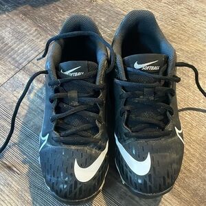 Girl Nike softball cleats
